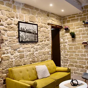 sweet-virtue-center-of2-bedroom-apartment.fr-paris.fr/